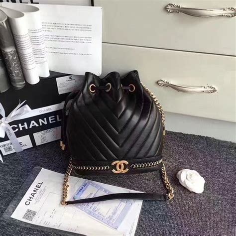 chanel boy chanel tote|Chanel le boy bag yupoo.